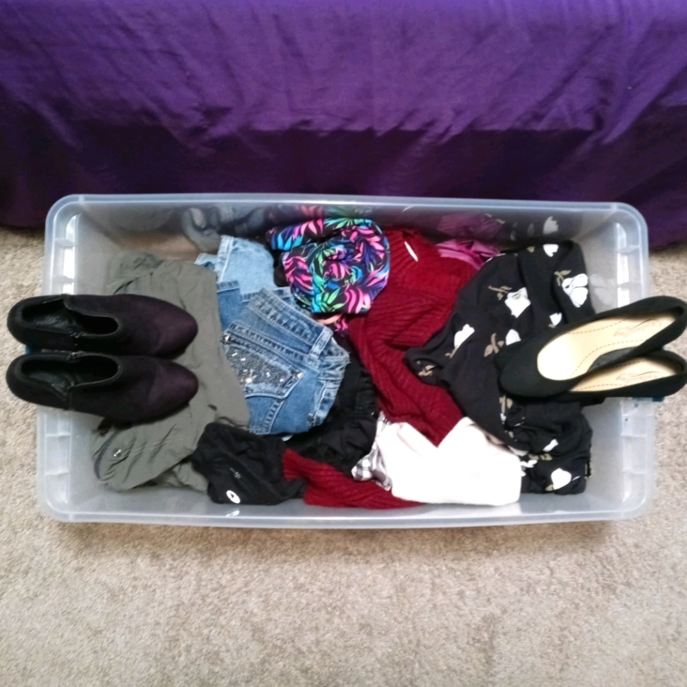 All Seasons XS-XL Clothing & Shoe Bundle